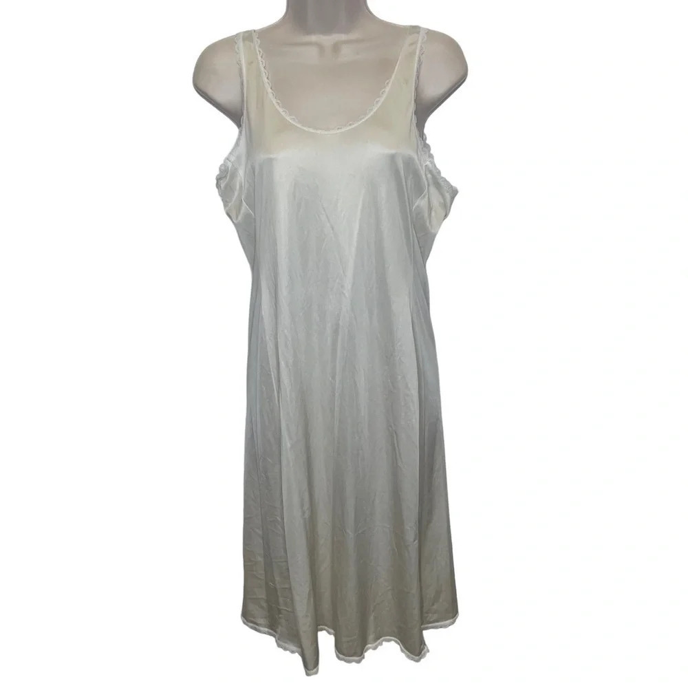 Vintage satin slip dress women’s medium